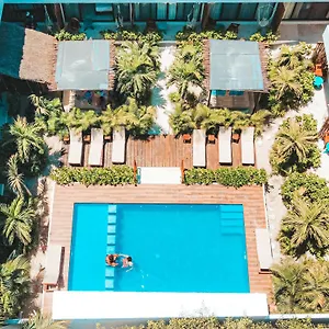 Naj Casa Hotel